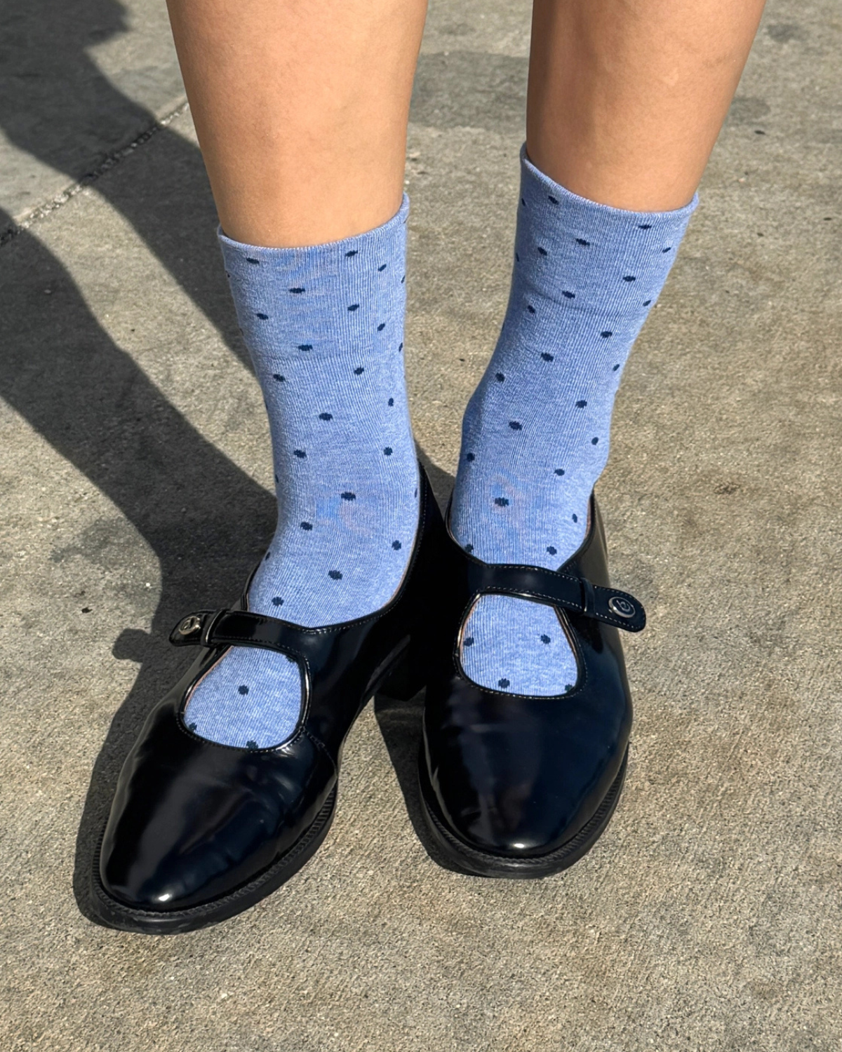 socks - sneaker - blue polkadot
