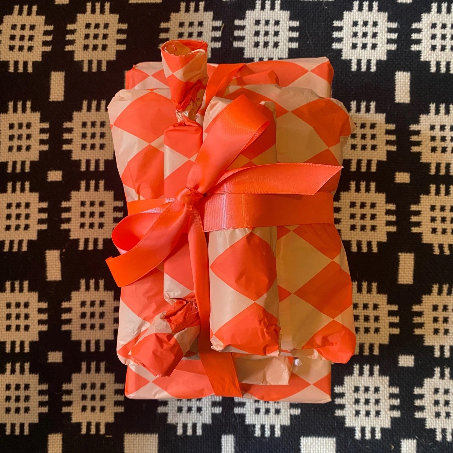 tissue paper - orange & peach