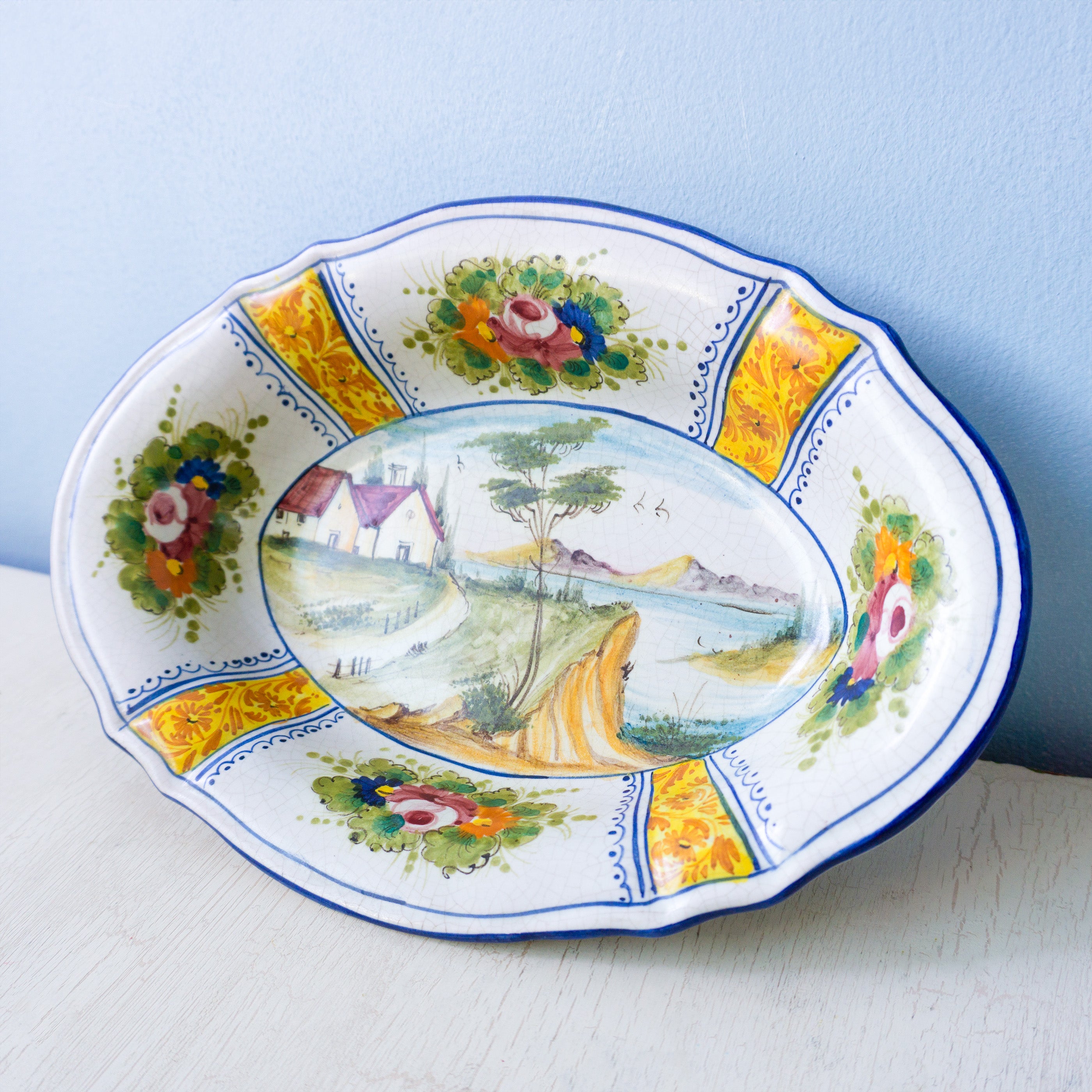 vintage baa - Italian scene platter