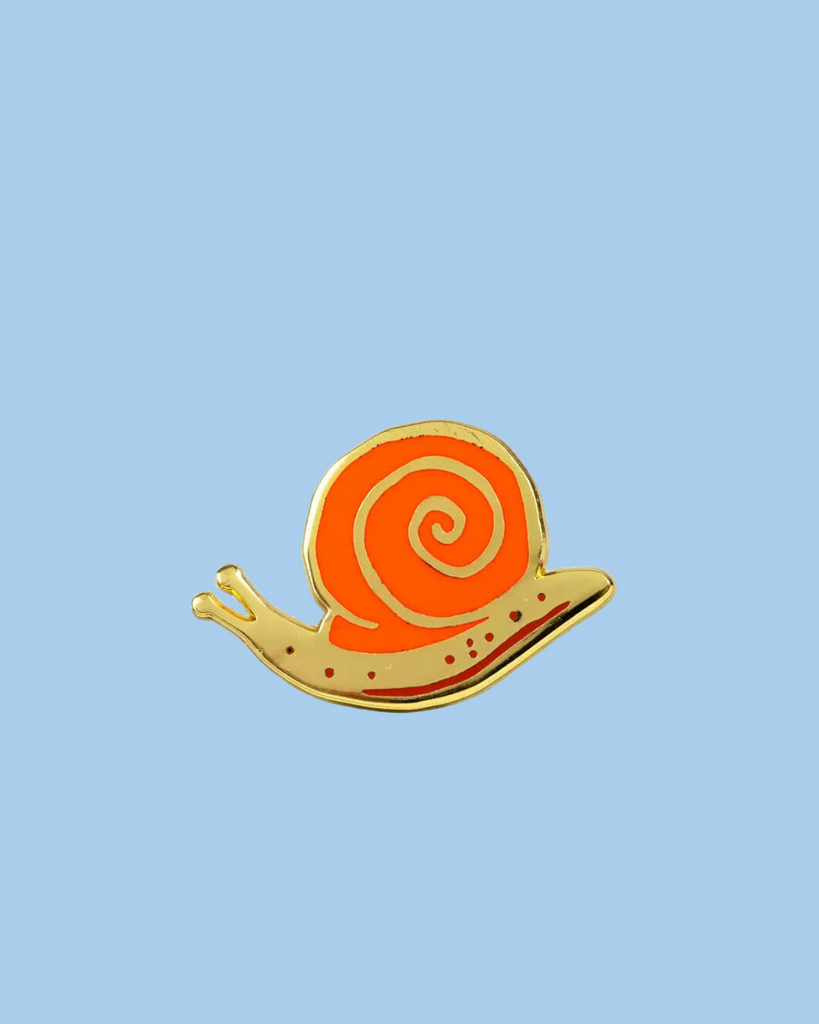 enamel pin - snail