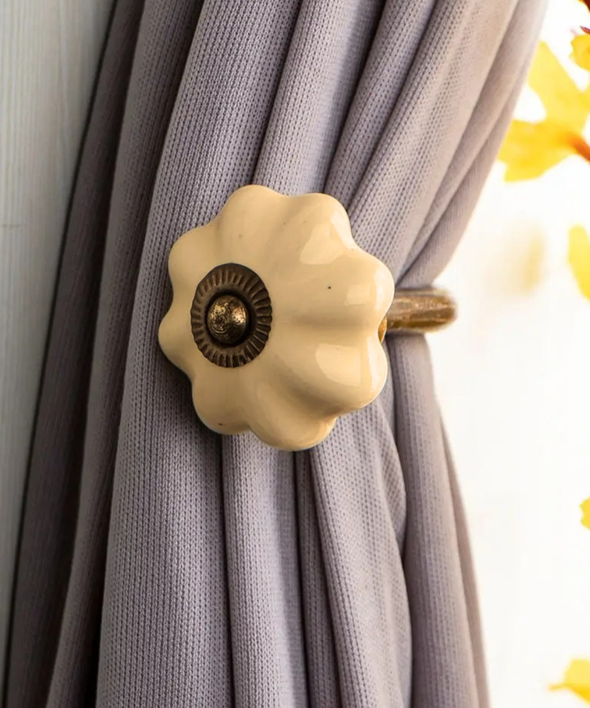 wall hook - ceramic - antique cream flower shaped