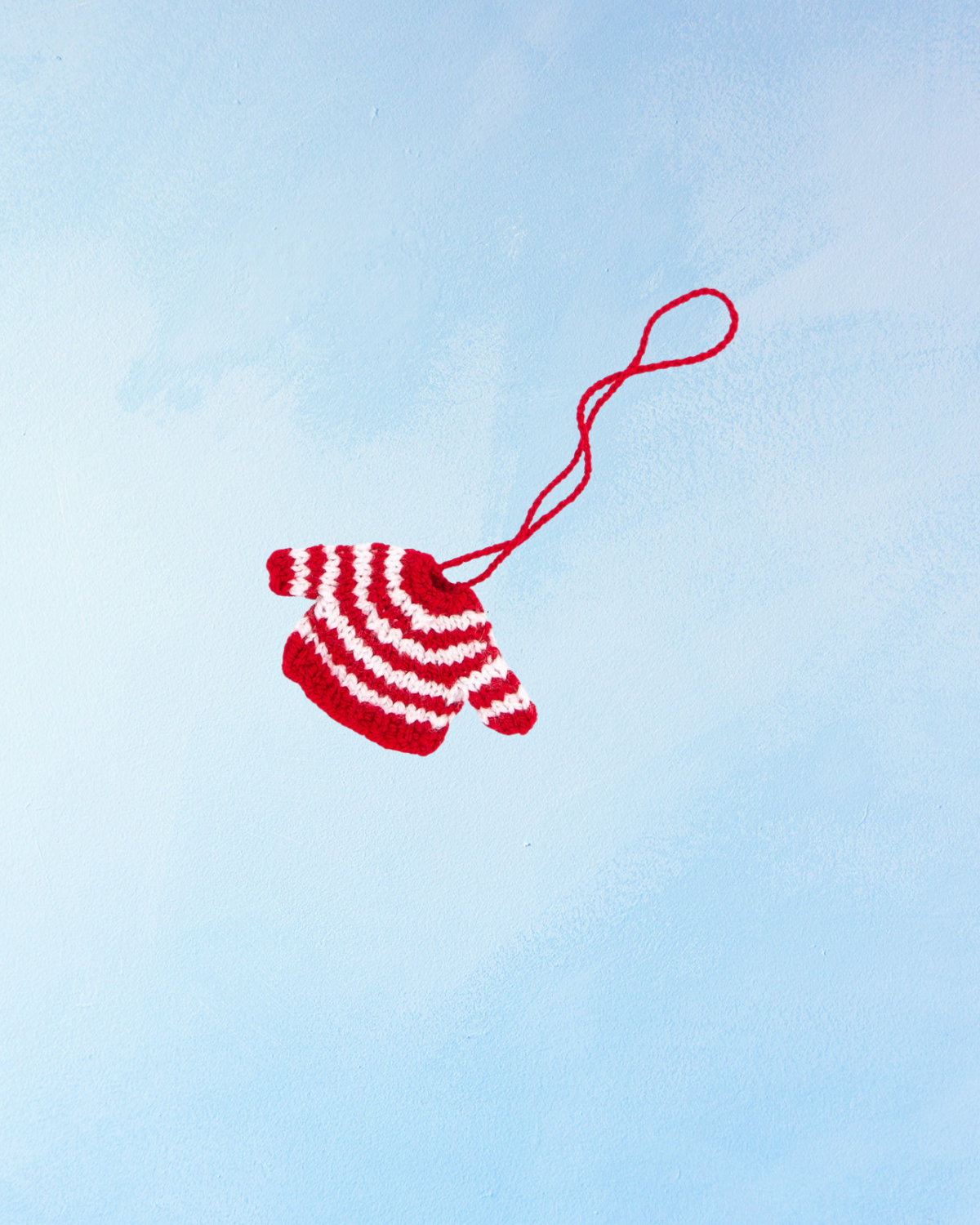 ornament - mini sweater red and white