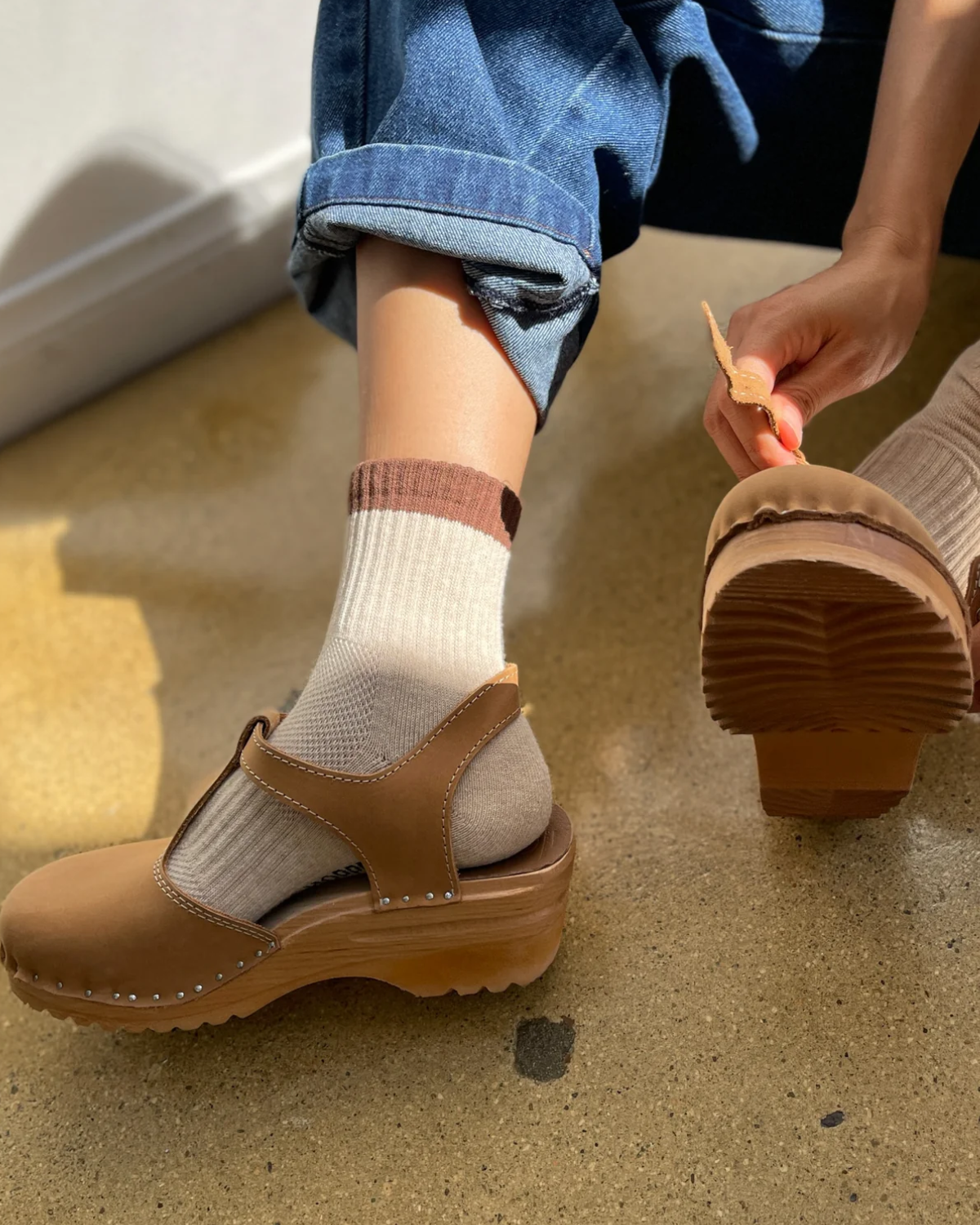 socks - girlfriend - colour block black coffee