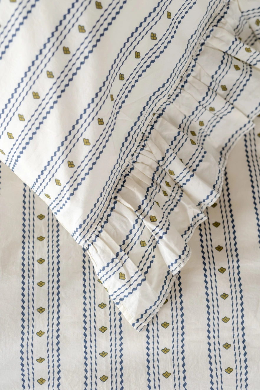 bedding - duvet cover: ditsy navy floral