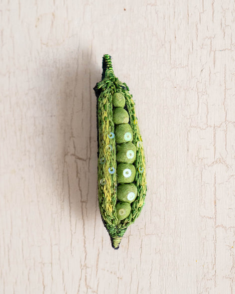 brooch - green peas
