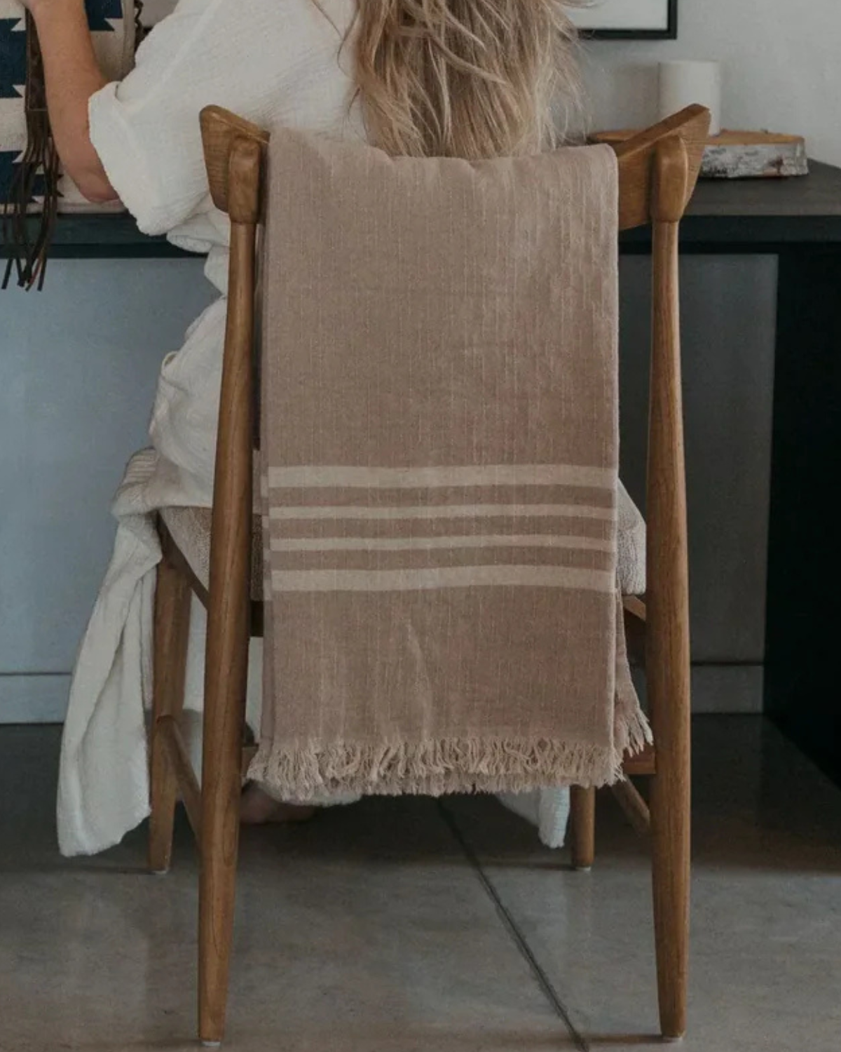 linen blanket - sandstone