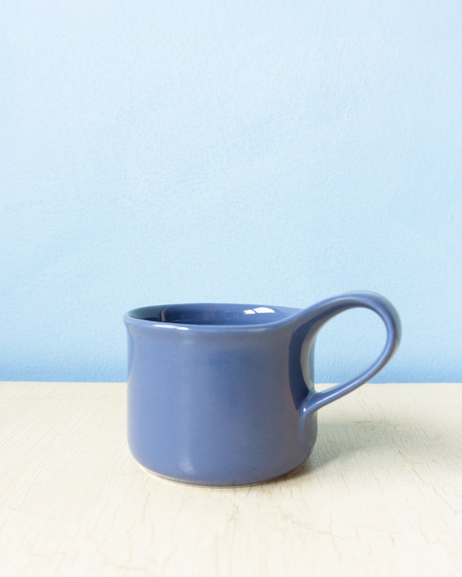 ceramic cafe mug - violet