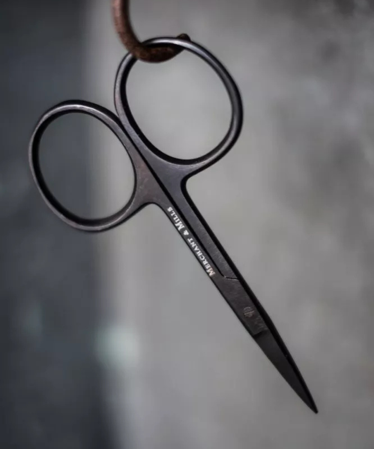scissors - wide bow