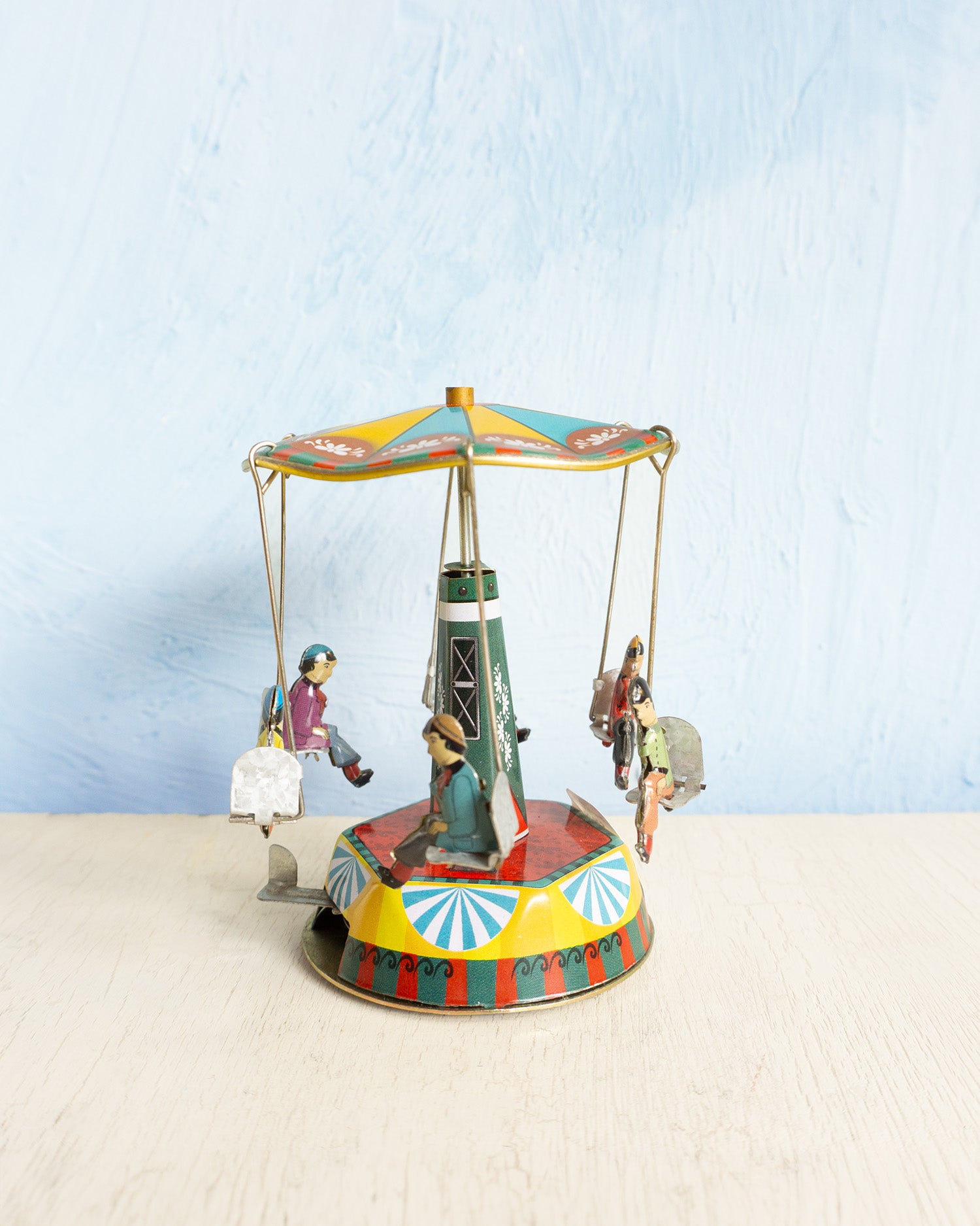 toy - tin windup carousel
