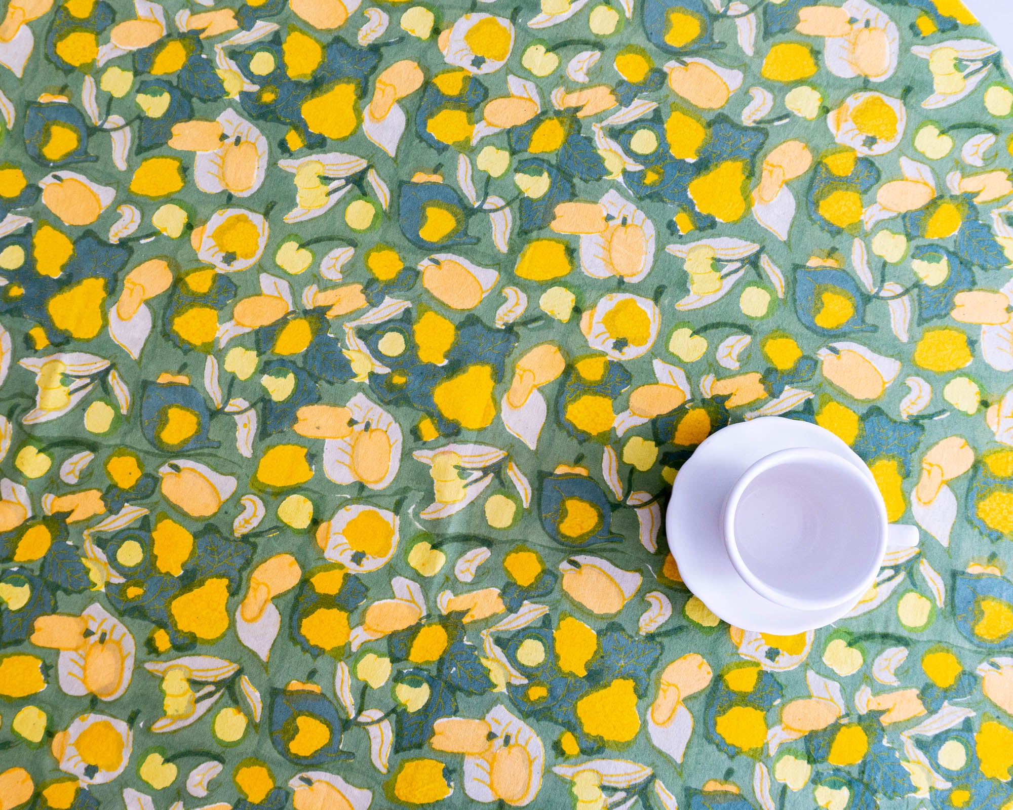 tablecloth - yellow & green fruit