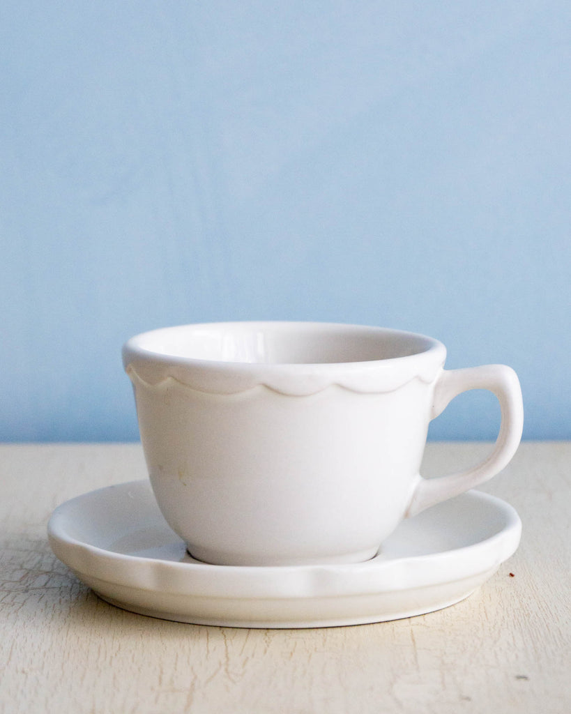 scalloped cup & saucer