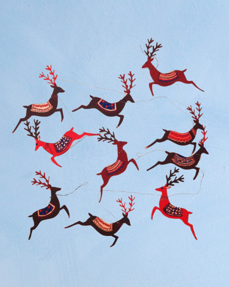 reindeer garland