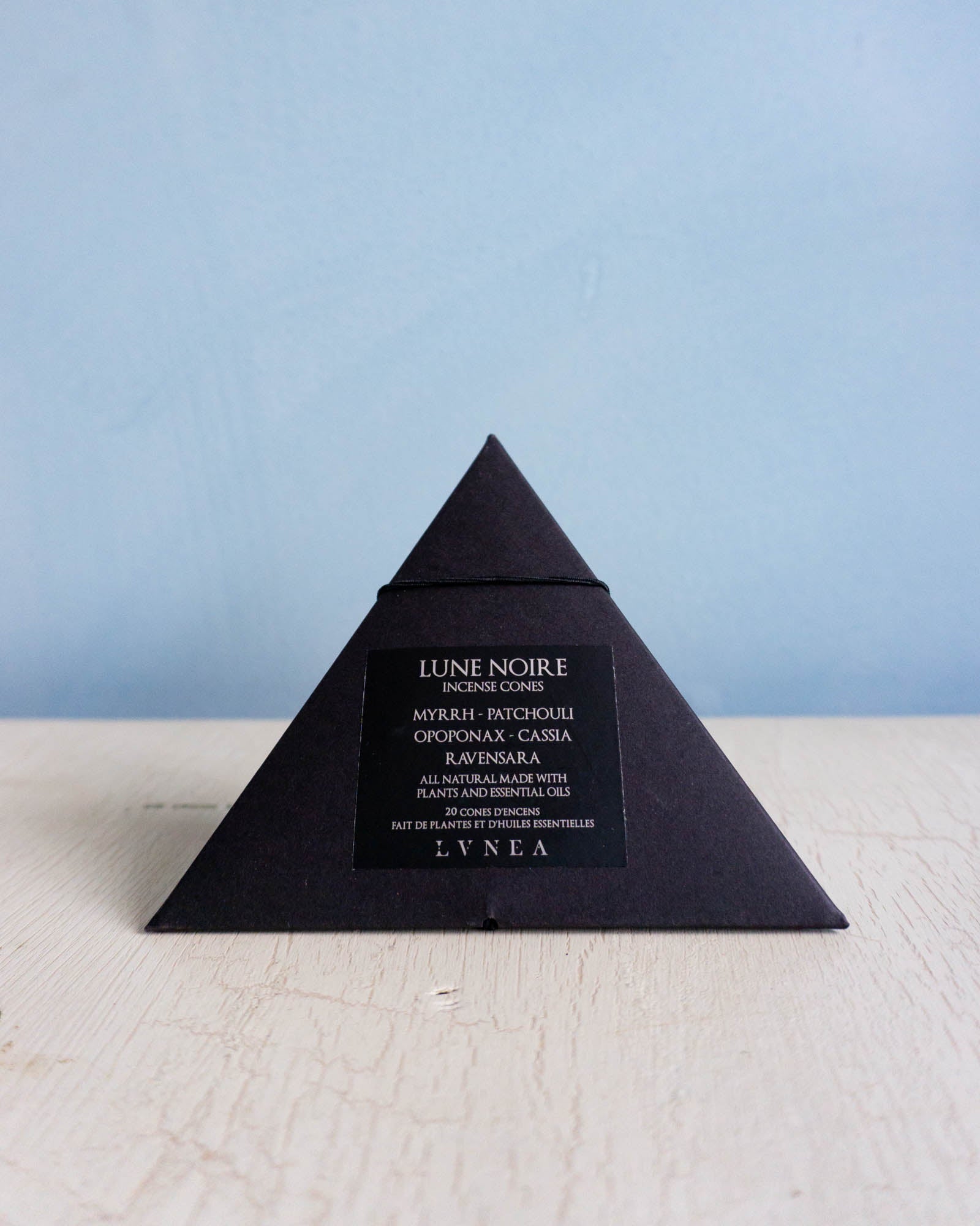 incense - lune noire (cone)